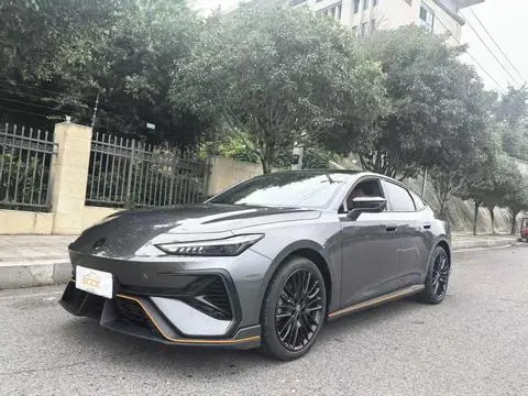 Changan UNI-V 2025