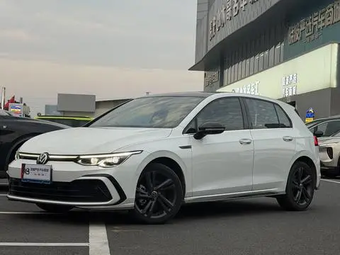 Volkswagen Golf 2023