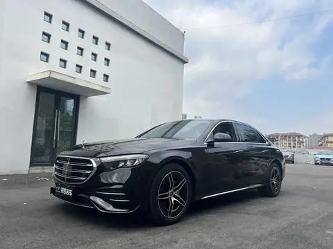 Mercedes-Benz E-Class 2025