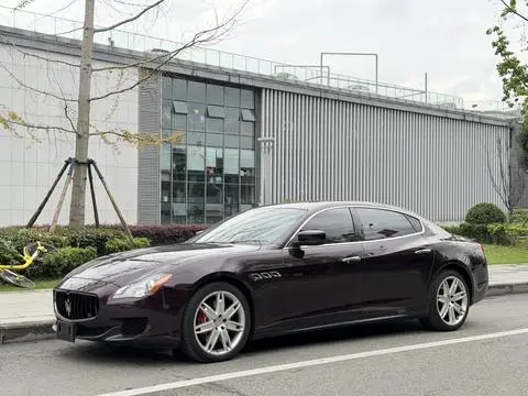 Maserati Quattroporte 2015 — фото 1