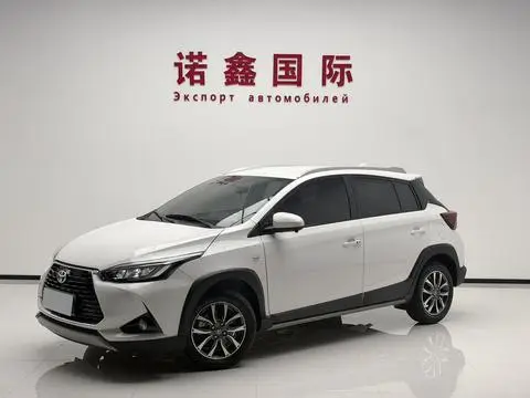 Toyota YARIS L 2022