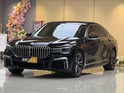 BMW 7 Series 2019 — фото 1