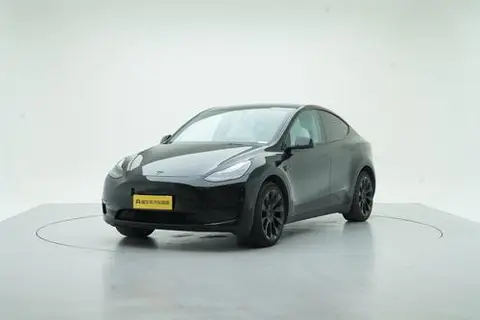 Tesla Model Y 2022 — фото 1