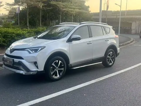 Toyota RAV4 2016