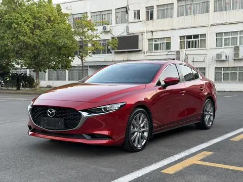 Mazda 3 昂克赛拉 2020 — фото 1