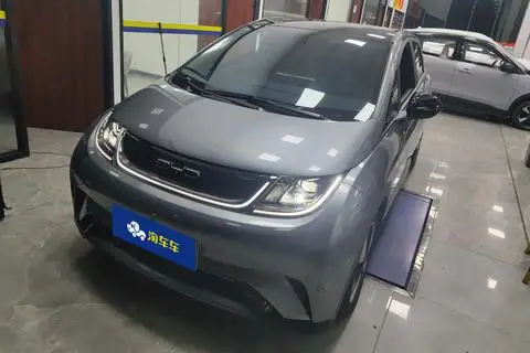 BYD Dolphin 2023