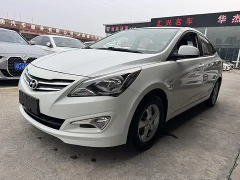 Hyundai 瑞纳 2014