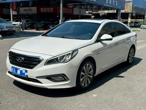 Hyundai 索纳塔九 2015 — фото 1