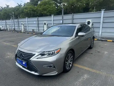 Lexus ES 2015