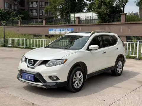 Nissan 奇骏 2014