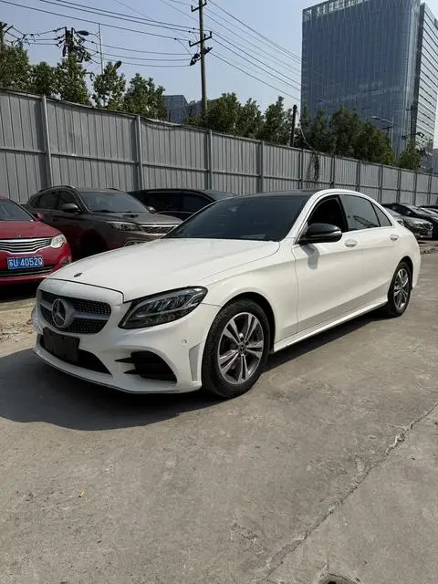 Mercedes-Benz C-Class 2020