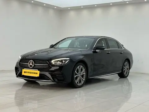 Mercedes-Benz E-Class 2023 — фото 1