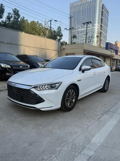 BYD 秦PLUS DM 2023