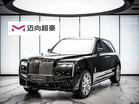 Rolls Royce Cullinan 2018