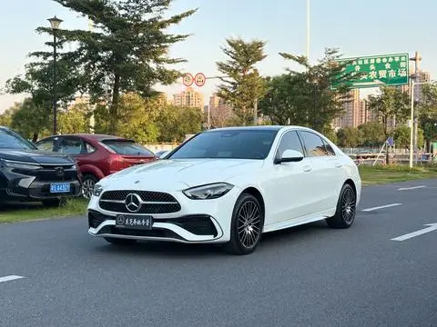 Mercedes-Benz C-Class 2023 — фото 1