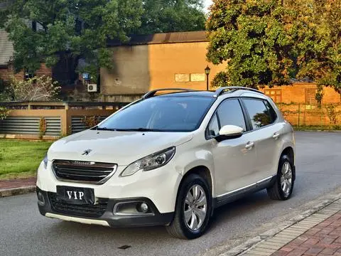 Peugeot 2008 2014 — фото 1