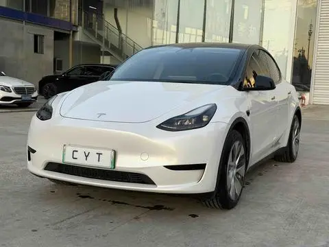 Tesla Model Y 2022 — фото 1