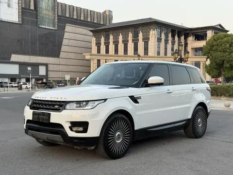 Land Rover 揽胜运动 2017 — фото 1