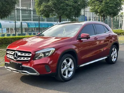 Mercedes-Benz GLA 2018 — фото 1