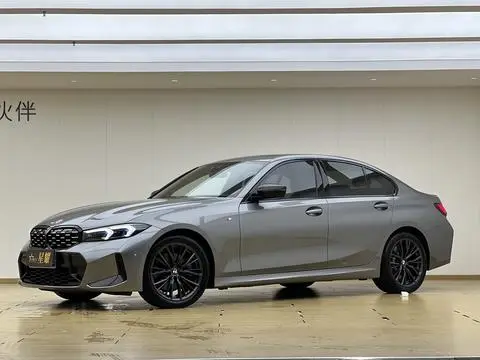 BMW 3 Series 2023 — фото 1