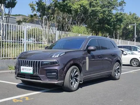 Lynk & Co 09 EM-P 2021