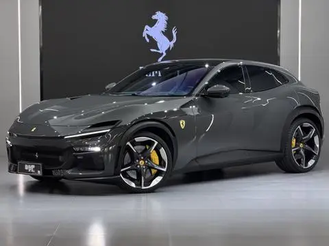 Ferrari Purosangue 2022