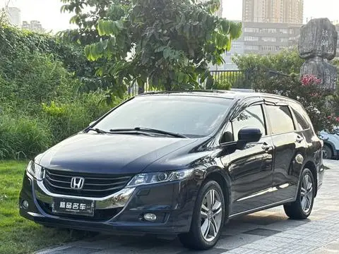 Honda 奥德赛 2011 — фото 1
