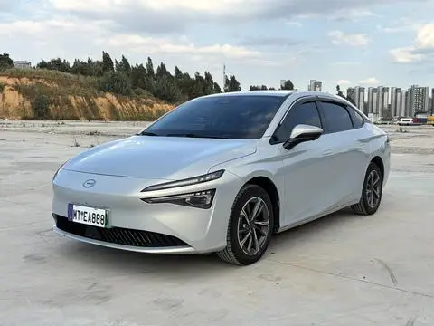 GAC Aion S 2024
