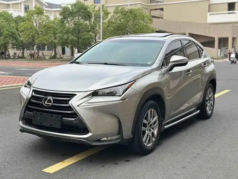 Lexus NX 2015 — фото 1