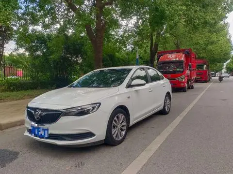 Buick Excelle GT 2021 — фото 1