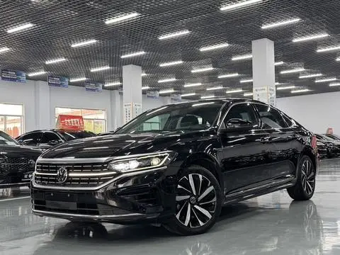 Volkswagen Passat 2022