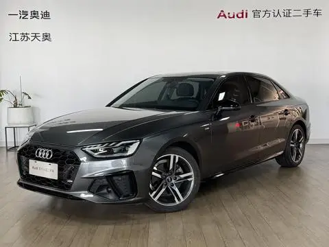 Audi A4L 2023 — фото 1