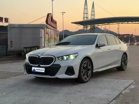 BMW 5 Series 2026
