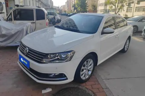 Volkswagen Lavida 2015 — фото 1