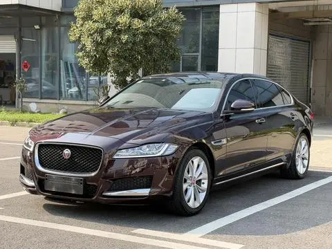 Jaguar XFL 2021