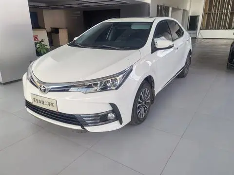 Toyota Corolla 2019 — фото 1