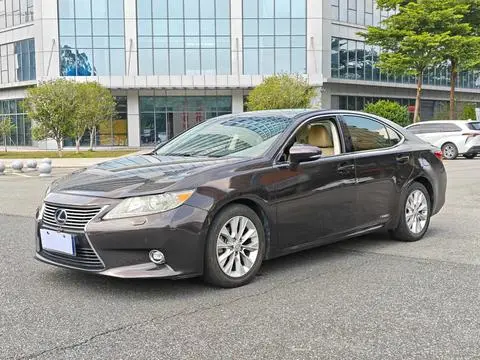Lexus ES 2013