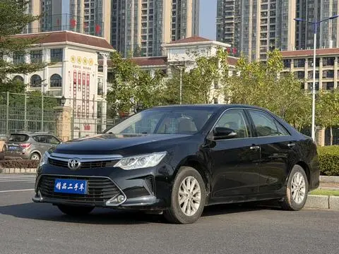 Toyota Camry 2015