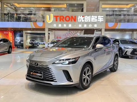 Lexus RX 2025