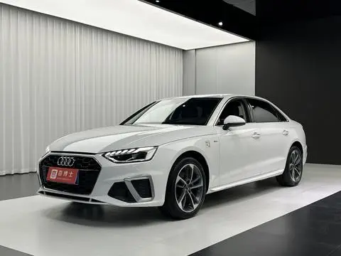 Audi A4L 2020 — фото 1