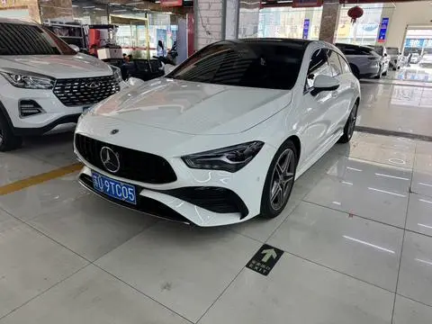 Mercedes-Benz CLA 2024 — фото 1