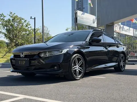 Honda Accord 2022 — фото 1