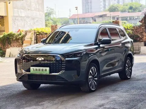 Chery 风云T8 2025
