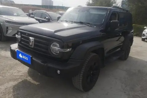 TANK 300 2023