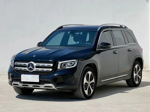 Mercedes-Benz GLB 2023