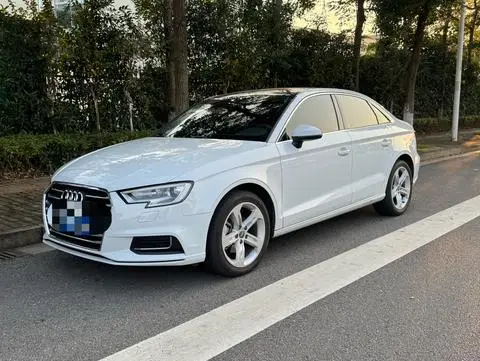 Audi A3 2020 — фото 1
