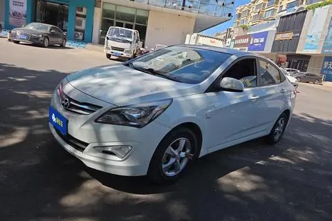 Hyundai 瑞纳 2016