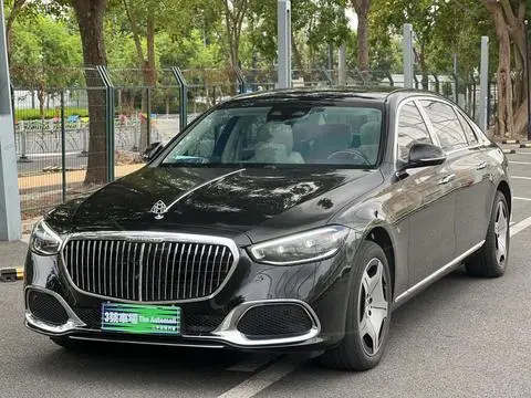 Mercedes-Benz 迈巴赫S-Class 2023