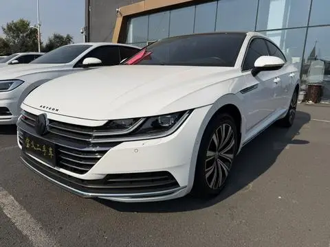 Volkswagen CC 2020 — фото 1
