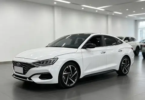 Hyundai 菲斯塔 2019 — фото 1